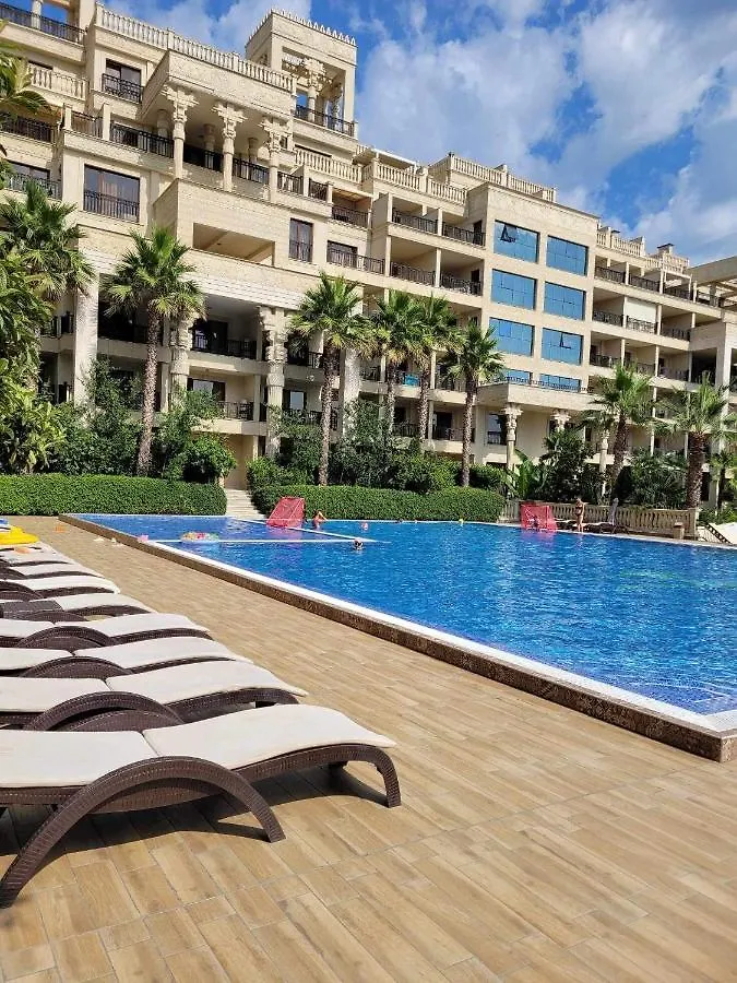 Argisht Luxury Apartment Golden Sands