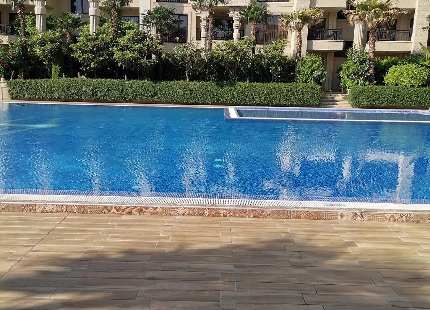 Argisht Luxury Apartment Golden Sands