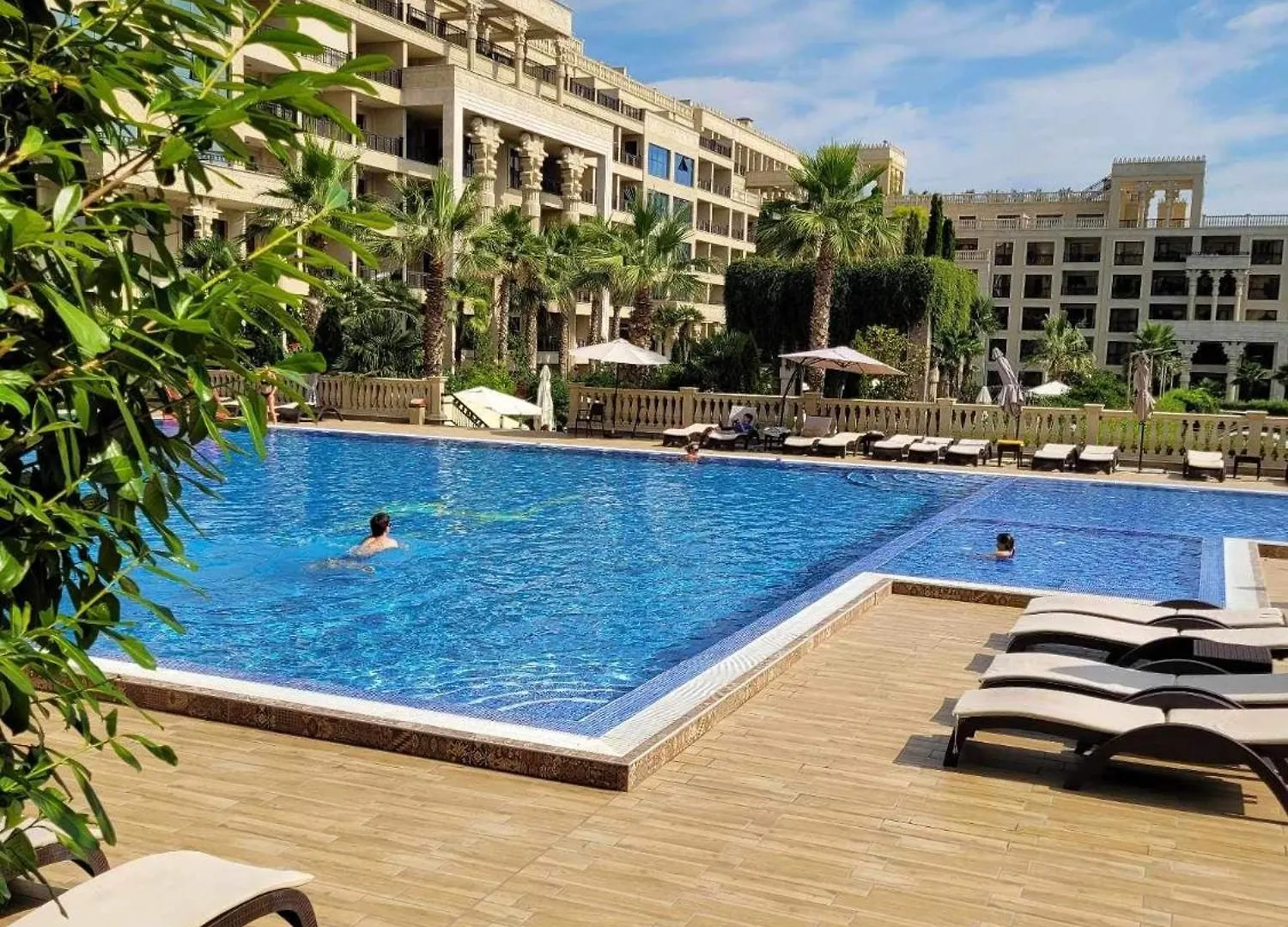 Argisht Luxury Apartment Golden Sands
